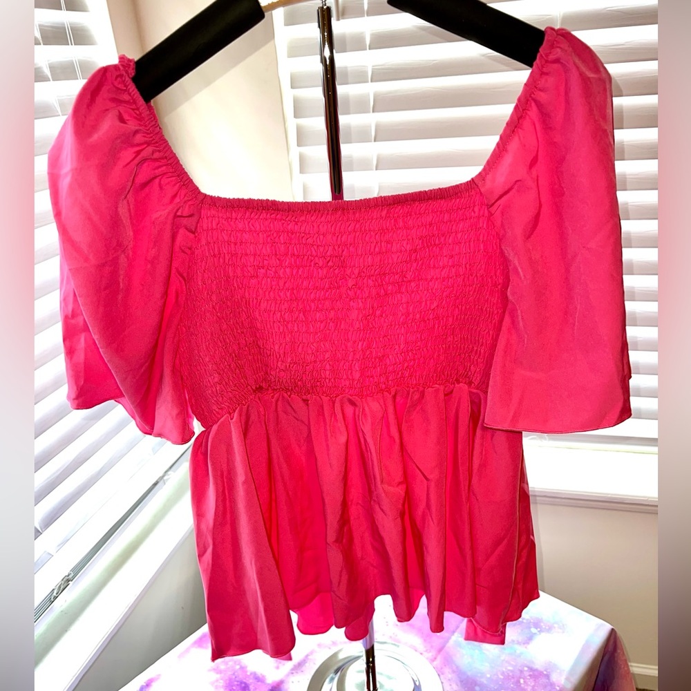 Shein Curve bubblegum pink baby doll top with adjustable bow in pink. Size 1X